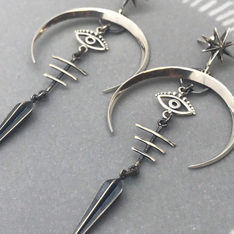Devil's Eye / Ancient Silver Moon Earrings